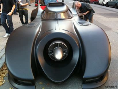 B­a­t­m­a­n­­ı­n­ ­a­r­a­b­a­s­ı­ ­s­a­t­ı­l­d­ı­